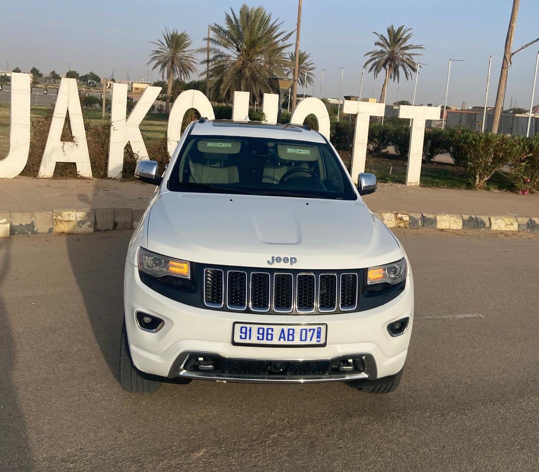 Jeep grand cherokee full options