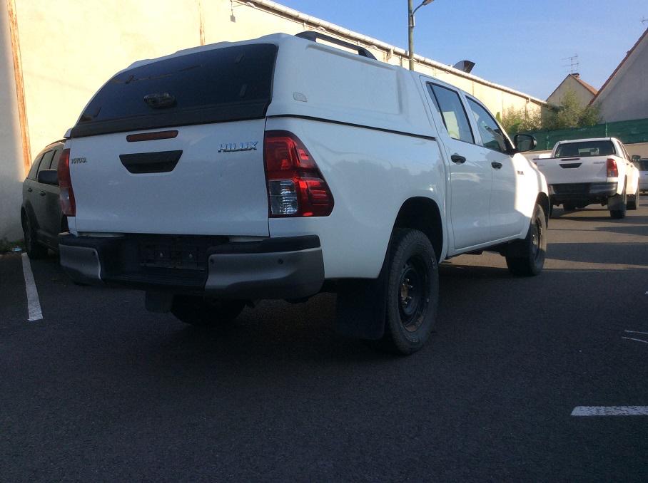 toyota hilux 2019