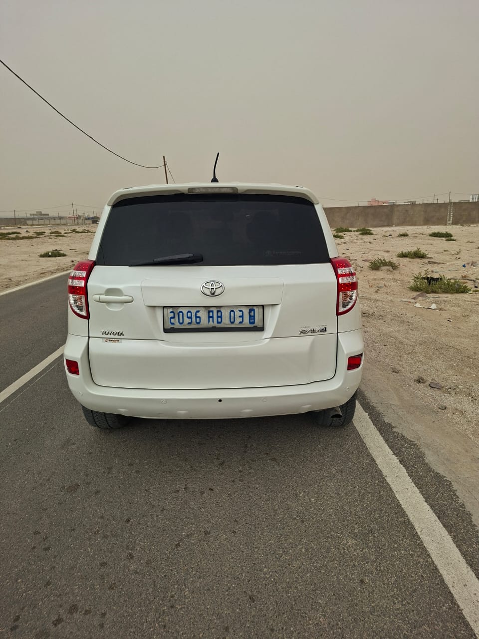 تويوتا راف 4موديل 2012