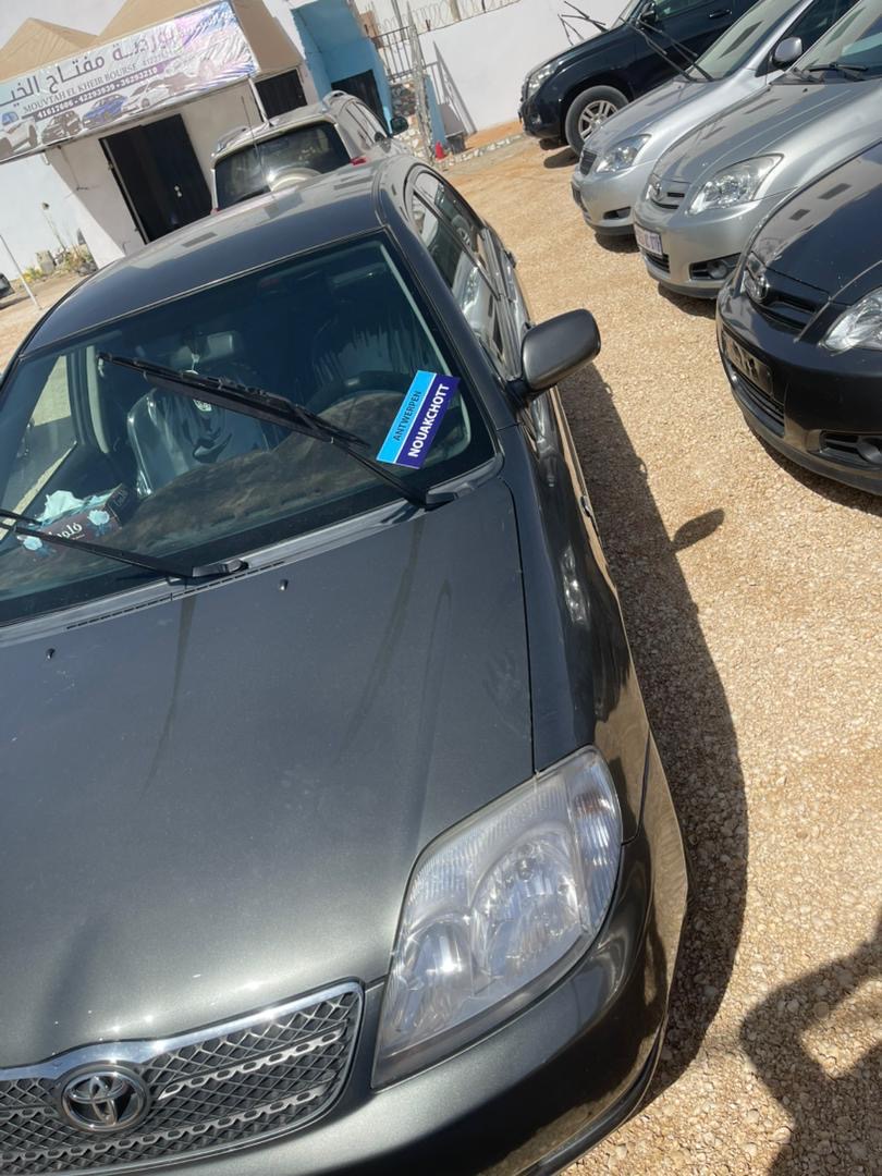 كورولا تويوتا مكينة كبيرة