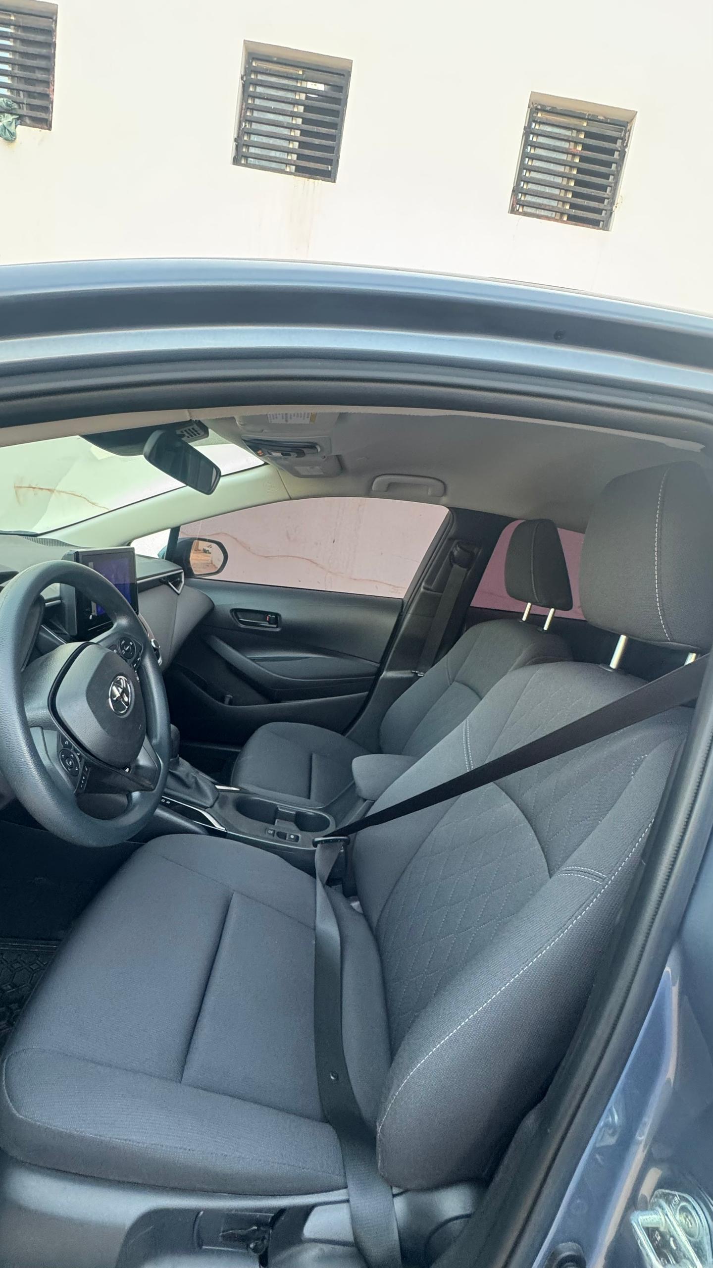 TOYOTA COROLLA LE