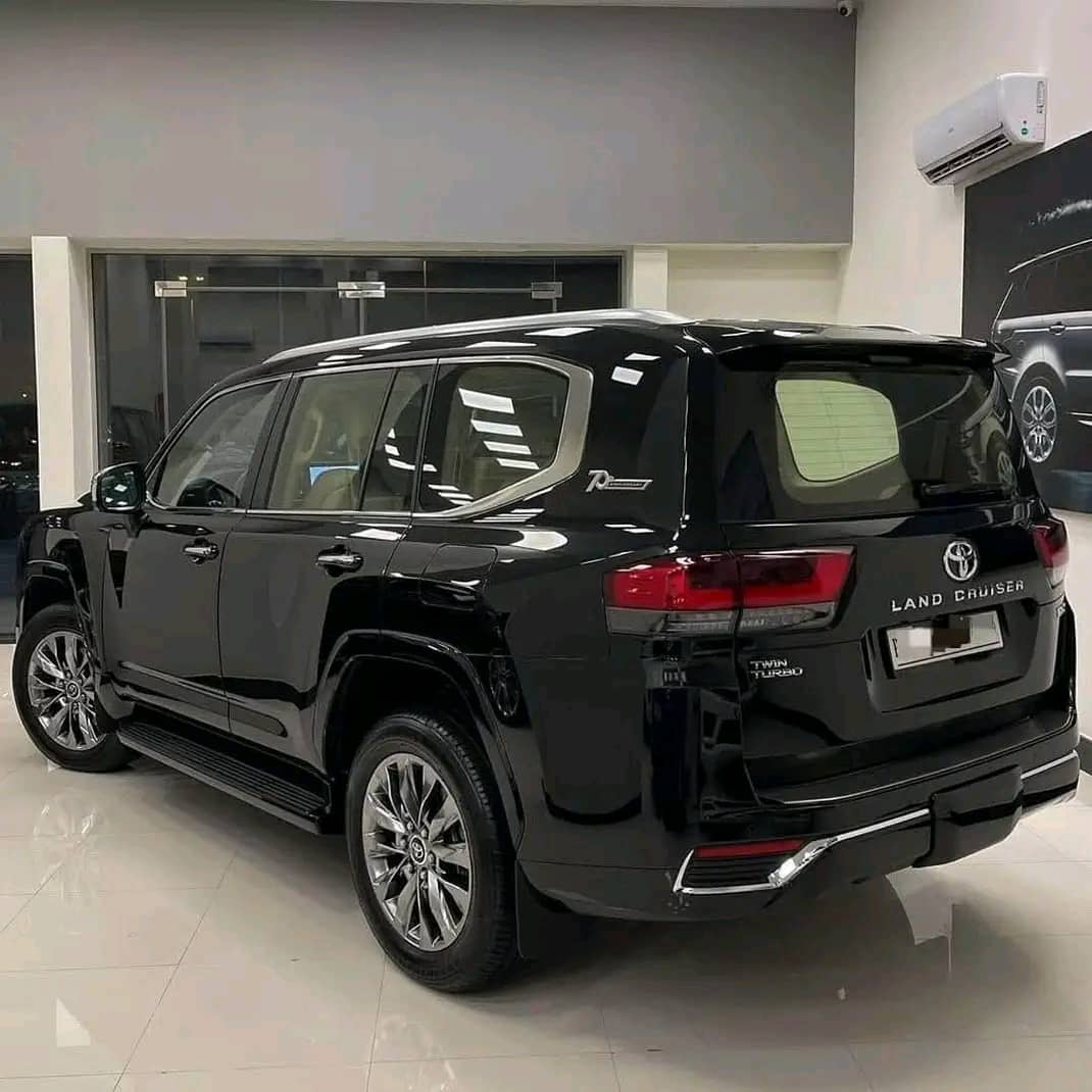 V6 من نوع VXR  2024