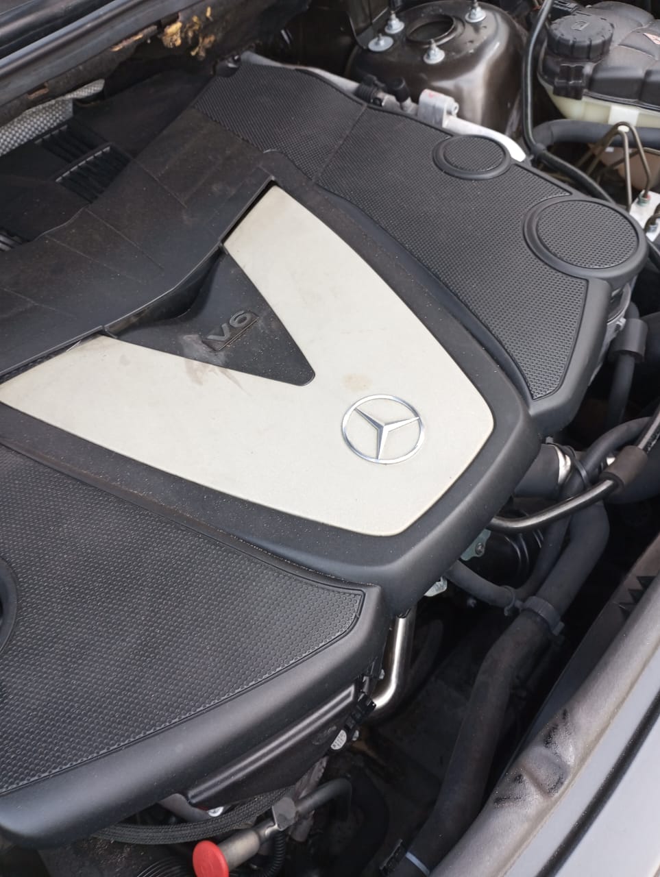 Mercedes-Benz ML 320CDI tout options 