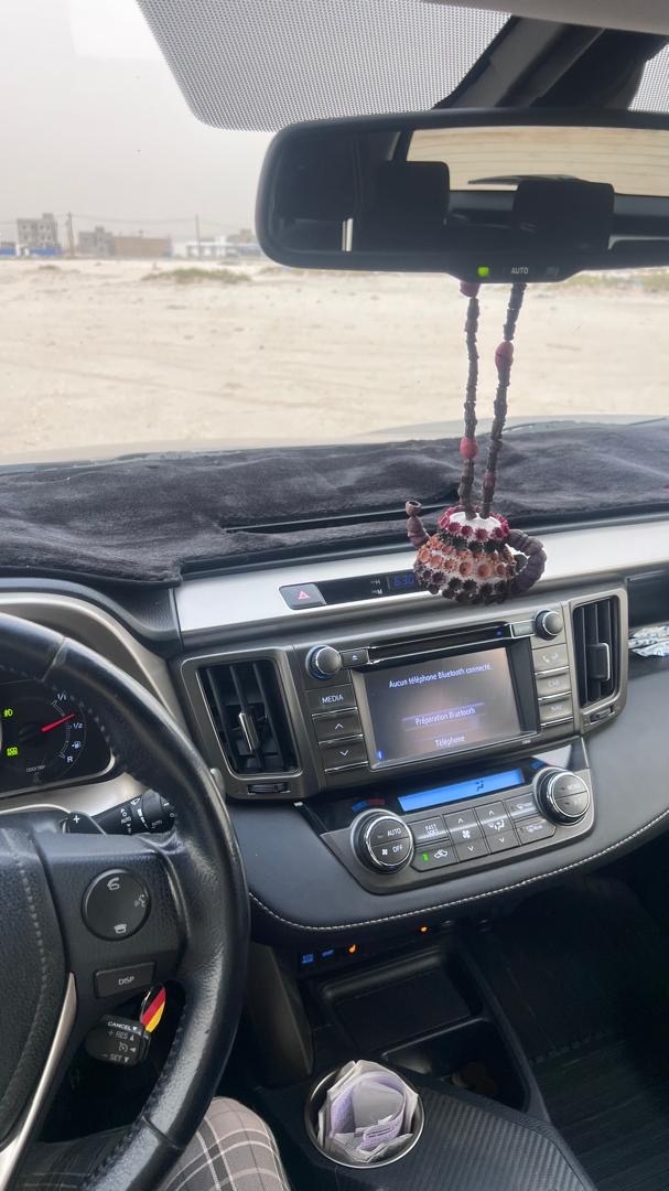 Toyota RAV4 2015, 4*4 Gazoil Automatic ما فاتت اورقمت