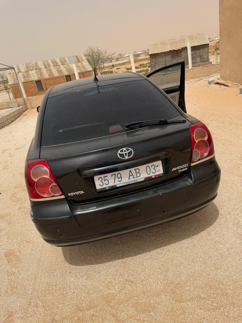 Avensis 2008 6 vietess