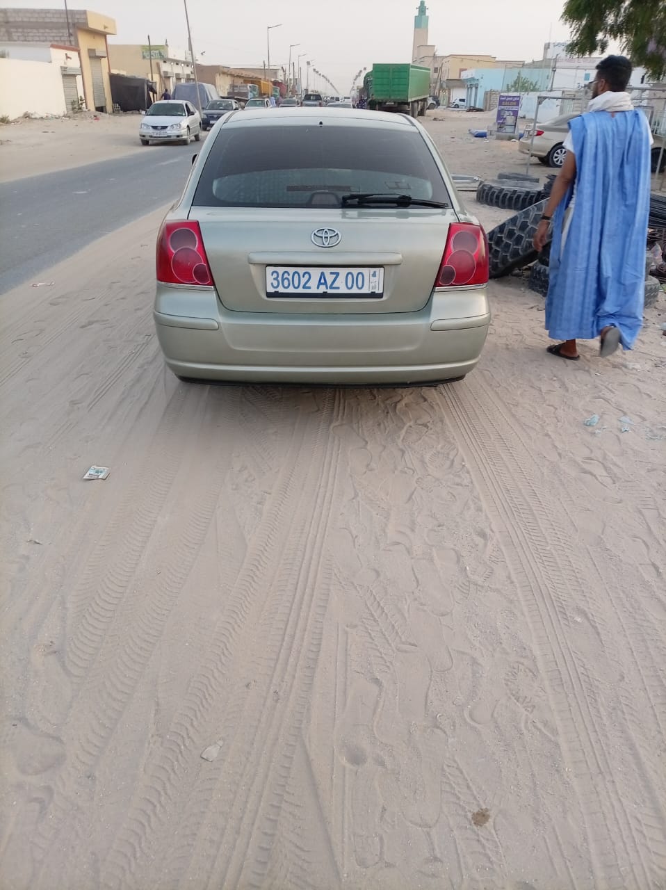 تويوتا أفنسيس بيكام