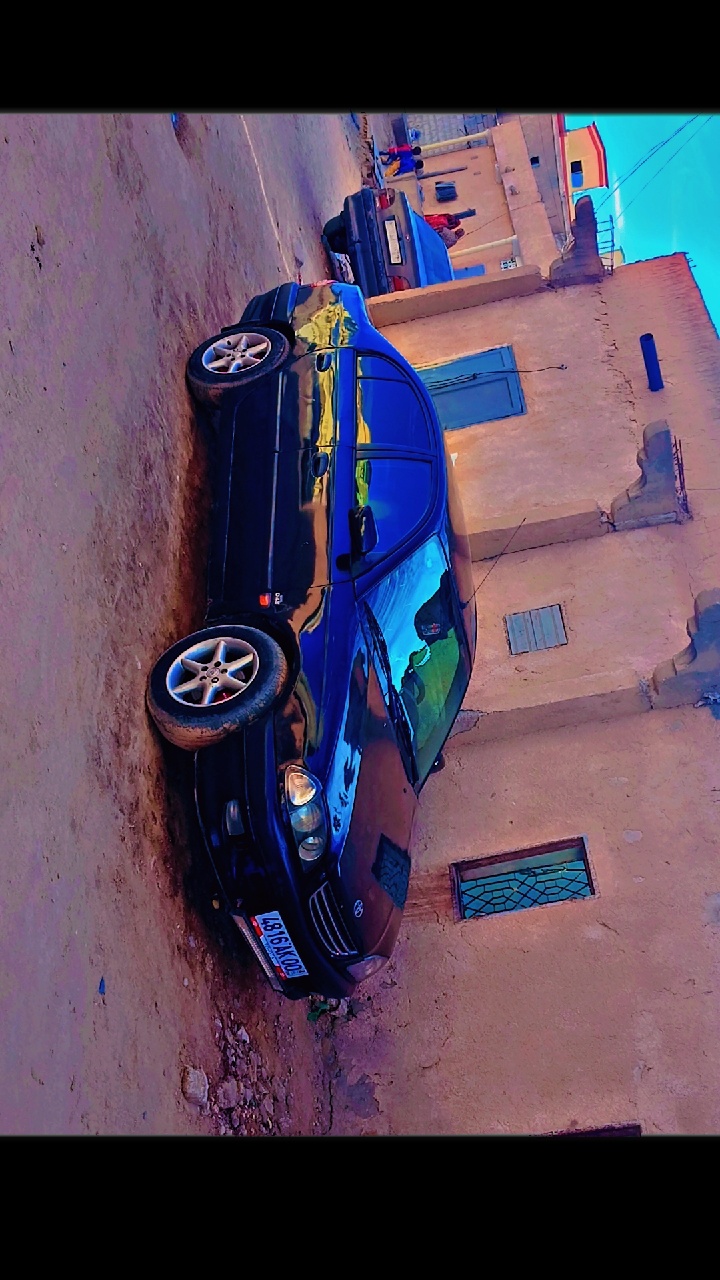 Avensis 2.0 occasion