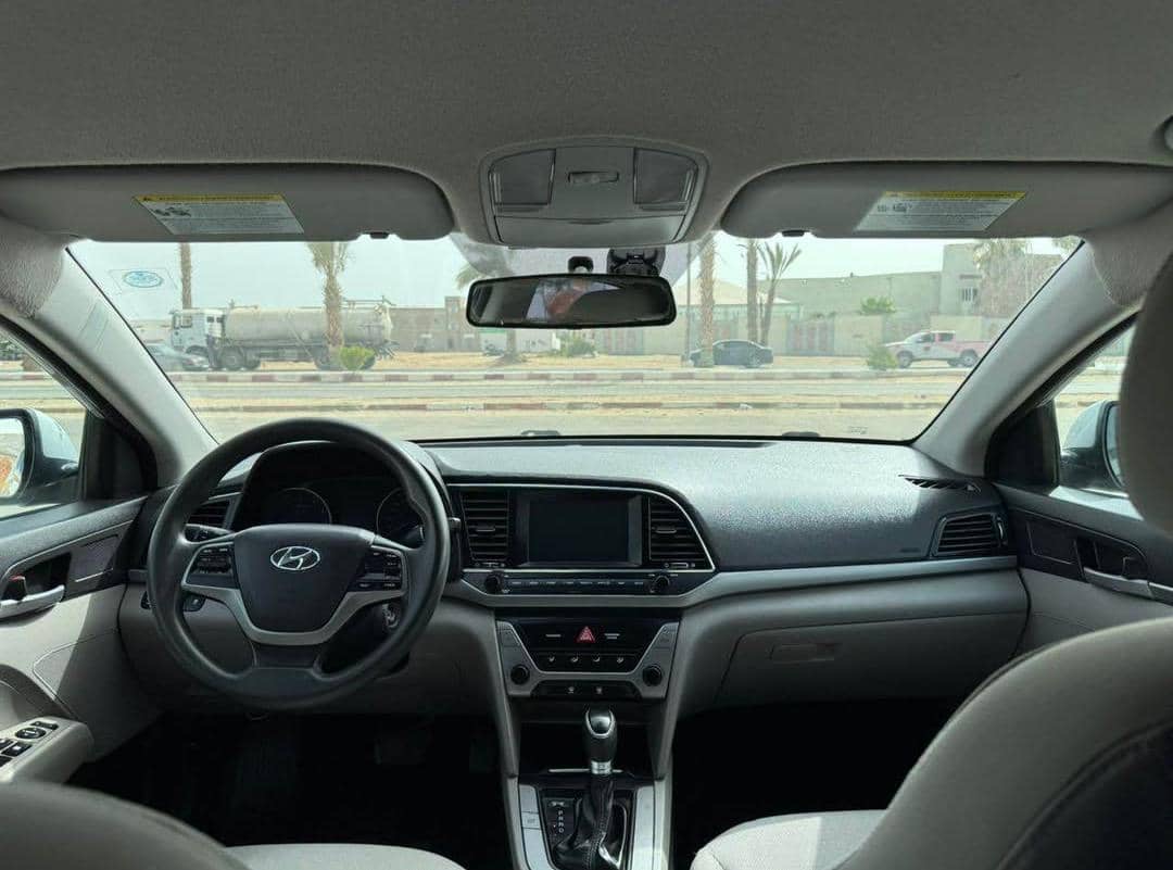 هيونداي. 2018 حالة ممتازة